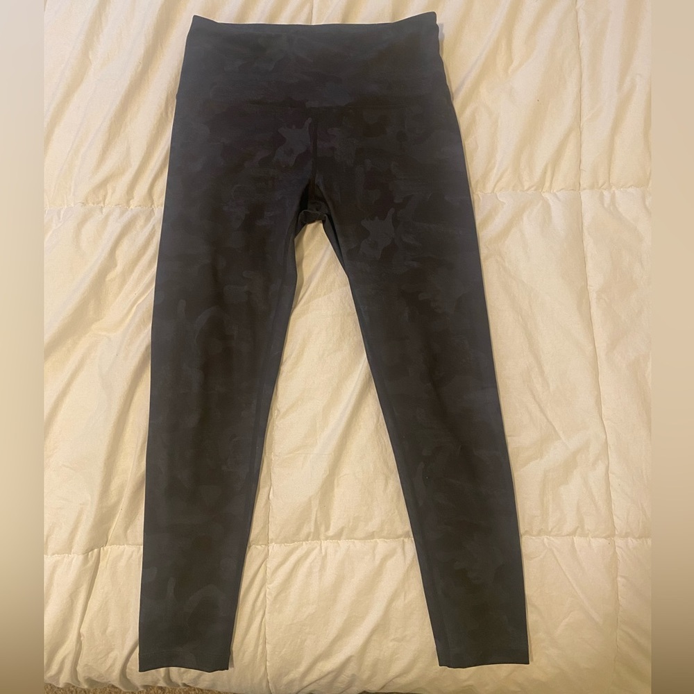 Zella Black Camo Leggings - Size M